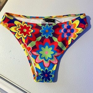 pretty little thing bikini bottoms